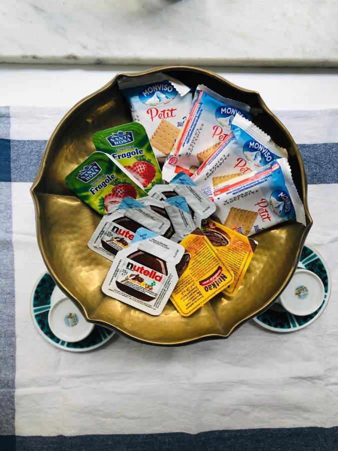 A Casa Di Claudia Daire Napoli Dış mekan fotoğraf