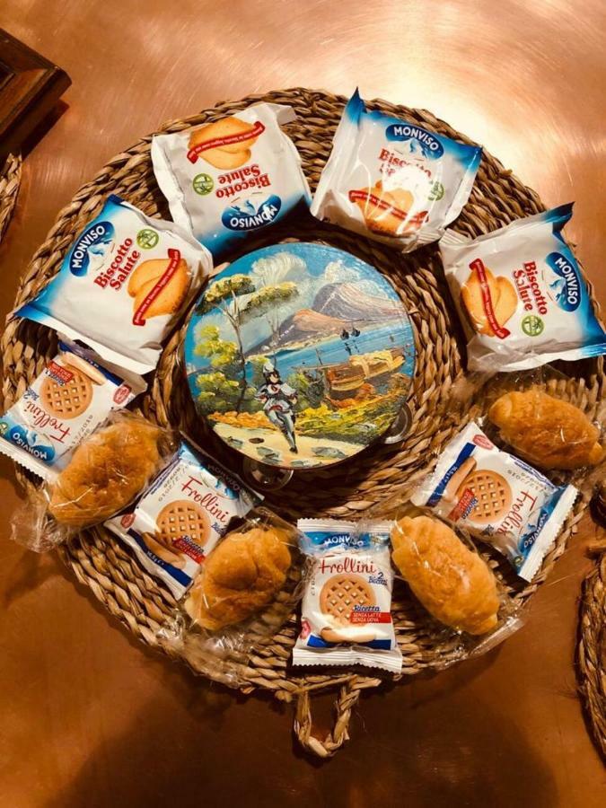 A Casa Di Claudia Daire Napoli Dış mekan fotoğraf