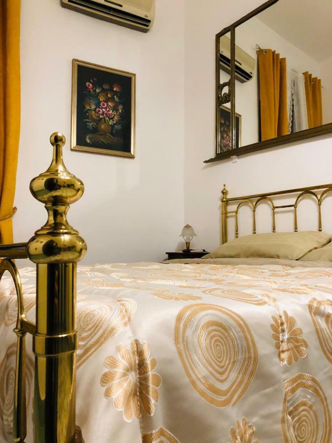 A Casa Di Claudia Daire Napoli Dış mekan fotoğraf